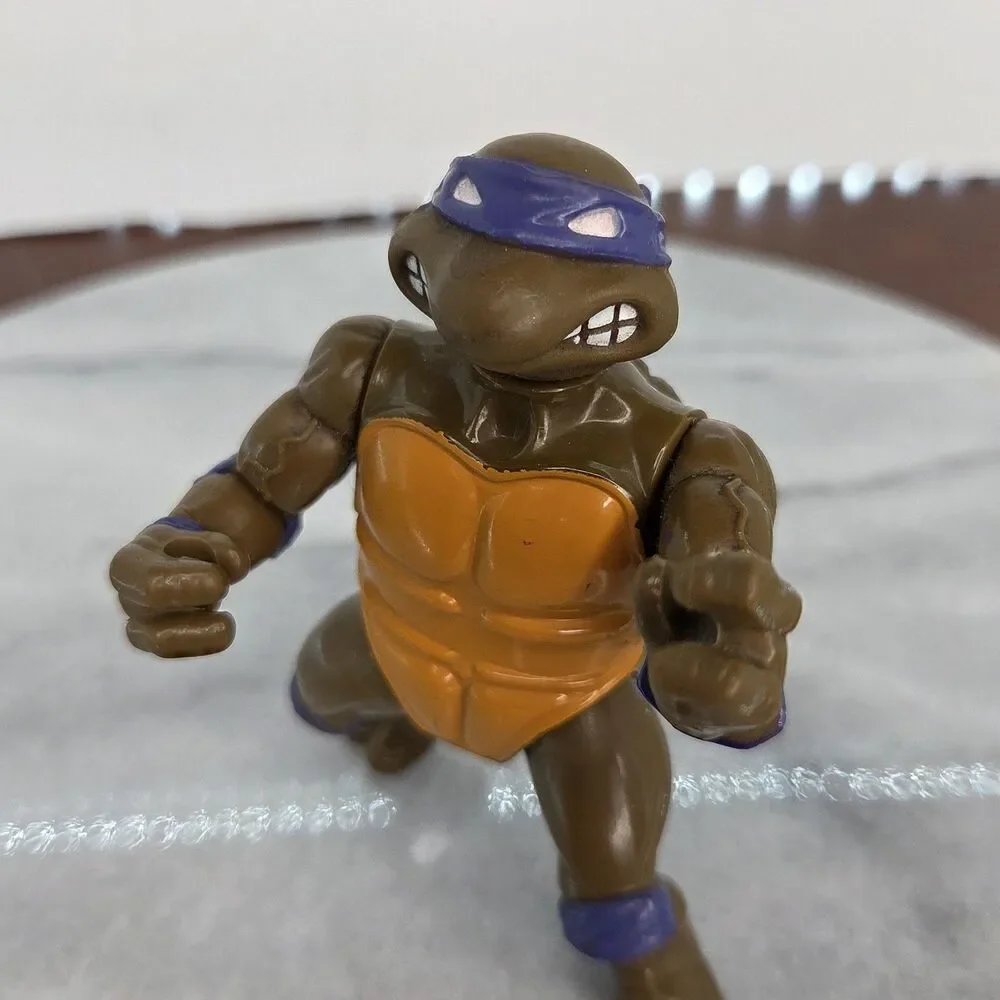 Vintage 1988 TMNT Donatello Action Figure 4